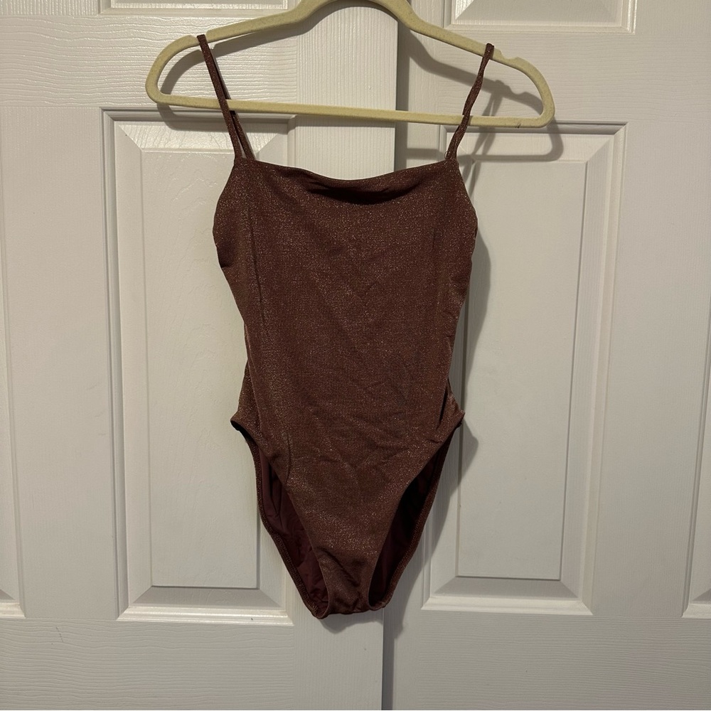NWT $210 Sz 6 Small Vitamin A Jenna Supernatural Metallic  One Piece Mauve